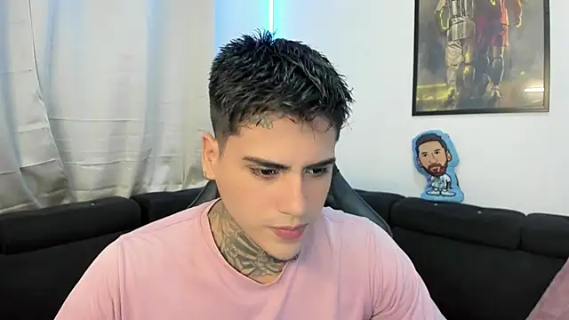 Snapshot of mad_maxxx2 chatting on March 2025 10:31:02 PM mad maxxx2 online show from March 2025 10:31:02 PM