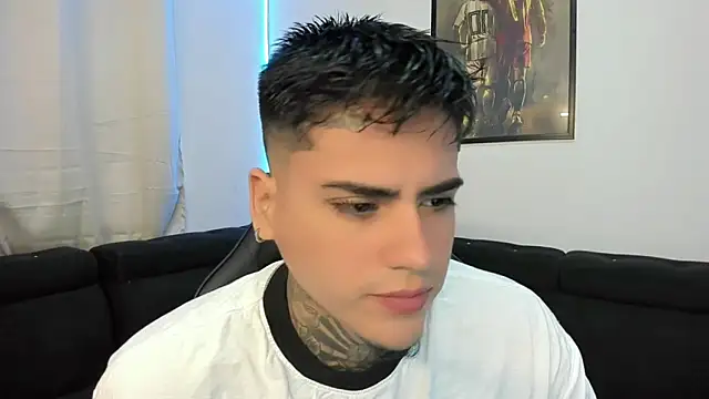 Snapshot of mad_maxxx2 chatting on March 2025 12:44:02 PM mad maxxx2 online show from March 2025 12:44:02 PM