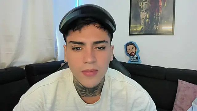 Snapshot of mad_maxxx2 chatting on March 2025 02:12:01 PM mad maxxx2 online show from March 2025 02:12:01 PM