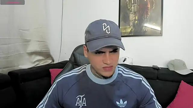 Snapshot of mad_maxxx2 chatting on October 2025 12:08:02 AM mad maxxx2 online show from October 2025 12:08:02 AM