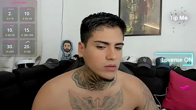 Snapshot of mad_maxxx2 chatting on November 2025 10:59:02 PM mad maxxx2 online show from November 2025 10:59:02 PM