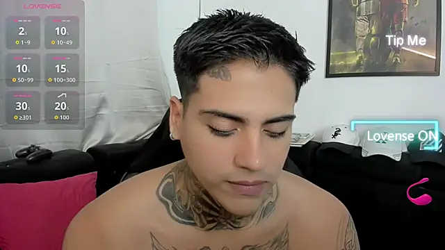 Snapshot of mad_maxxx2 chatting on November 2025 11:20:02 PM mad maxxx2 online show from November 2025 11:20:02 PM