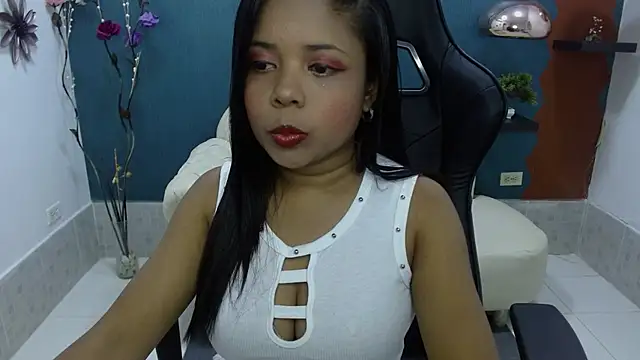 Melikasweetz online show from March 2025 02:40:01 PM