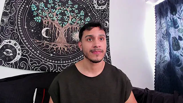 Snapshot of JayMarcos_ chatting on November 2025 06:18:01 PM JayMarcos online show from November 2025 06:18:01 PM