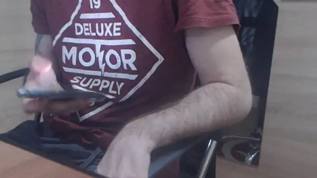 uncutguy01 online show from January 2025 01:25:02 PM