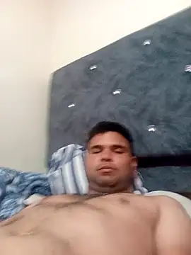 PITBuk 708 online show from November 2025 07:15:02 PM