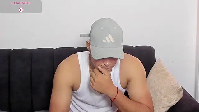 Iamdylan777 online show from March 2026 04:44:02 PM