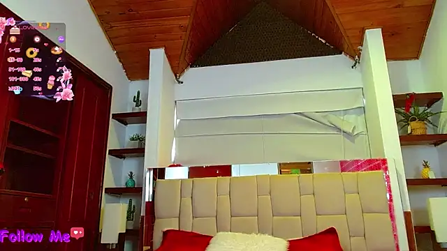 Snapshot of scarlleth_ chatting on March 2025 03:31:01 PM scarlleth online show from March 2025 03:31:01 PM