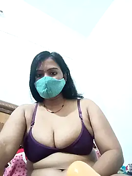 Snapshot of nitasahu chatting on February 2025 03:40:01 AM nitasahu online show from February 2025 03:40:01 AM