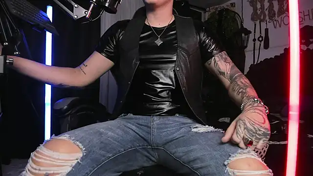 allanhurtss online show from December 2024 01:18:01 AM