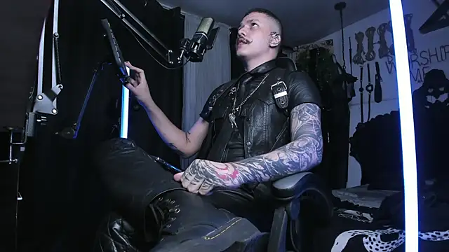 allanhurtss online show from January 2025 12:28:02 AM