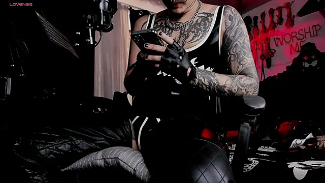 allanhurtss online show from September 2025 05:45:01 PM