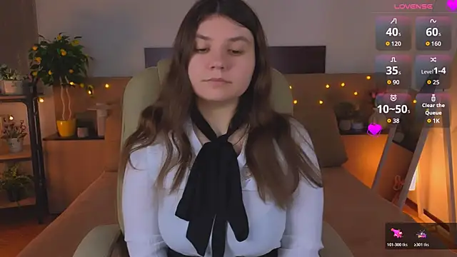 Viola  Shy online show from April 2026 08:25:02 PM