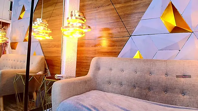 Snapshot of sarah_banks1 chatting on March 2025 07:04:02 PM sarah banks1 online show from March 2025 07:04:02 PM