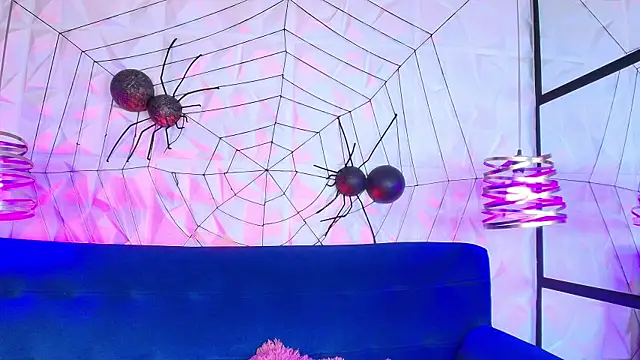 Snapshot of sarah_banks1 chatting on December 2025 03:22:02 AM sarah banks1 online show from December 2025 03:22:02 AM