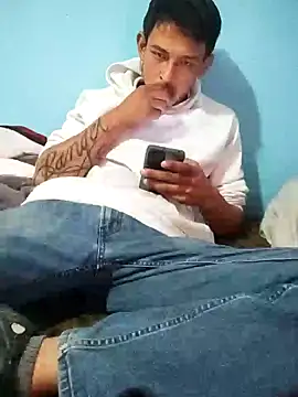 Leonul online show from February 2025 08:45:02 PM