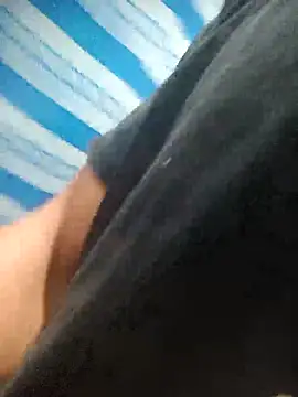 Leonul online show from November 2025 05:28:02 AM