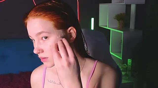 Snapshot of erikabrian chatting on December 2024 08:04:01 AM erikabrian online show from December 2024 08:04:01 AM