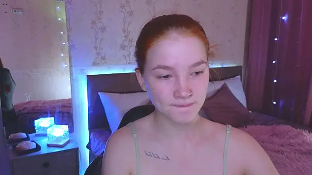 Snapshot of erikabrian chatting on December 2024 04:33:02 AM erikabrian online show from December 2024 04:33:02 AM