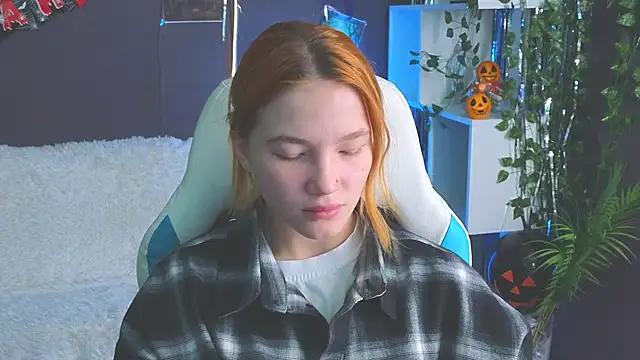 Snapshot of erikabrian chatting on November 2025 02:35:02 AM erikabrian online show from November 2025 02:35:02 AM