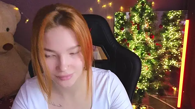 Snapshot of erikabrian chatting on December 2025 09:36:01 AM erikabrian online show from December 2025 09:36:01 AM