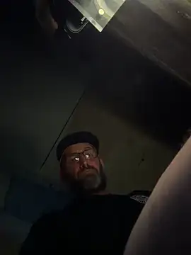 Snapshot of pipeload1275 chatting on November 2025 10:04:01 AM pipeload1275 online show from November 2025 10:04:01 AM