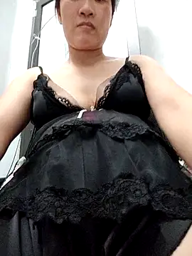 Snapshot of Haralushiaaa chatting on September 2025 02:00:02 PM Haralushiaaa online show from September 2025 02:00:02 PM