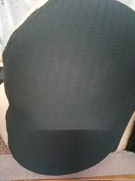 Snapshot of Haralushiaaa chatting on October 2025 06:43:01 PM Haralushiaaa online show from October 2025 06:43:01 PM