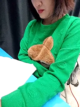 Haralushiaaa online show from December 2025 06:29:02 AM