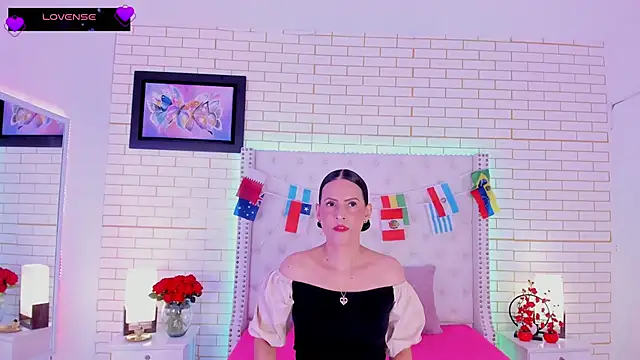 Snapshot of Coco_Balenciaga_ chatting on June 2026 11:40:02 AM Coco Balenciaga online show from June 2026 11:40:02 AM
