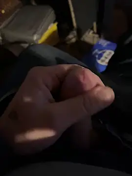 Snapshot of joeycbigcock chatting on December 2024 07:54:02 PM joeycbigcock online show from December 2024 07:54:02 PM