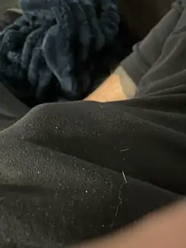 Snapshot of joeycbigcock chatting on December 2024 05:07:02 PM joeycbigcock online show from December 2024 05:07:02 PM