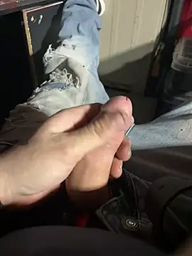 Snapshot of joeycbigcock chatting on December 2024 10:12:01 PM joeycbigcock online show from December 2024 10:12:01 PM