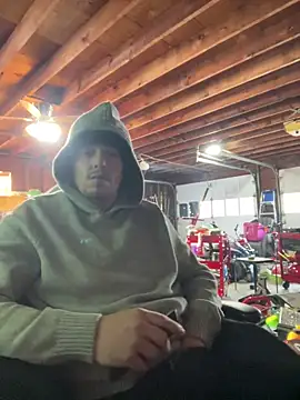 Snapshot of joeycbigcock chatting on December 2024 04:32:01 PM joeycbigcock online show from December 2024 04:32:01 PM