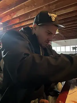 Snapshot of joeycbigcock chatting on December 2024 08:36:02 PM joeycbigcock online show from December 2024 08:36:02 PM