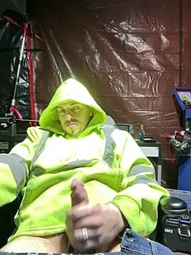 Snapshot of joeycbigcock chatting on March 2025 10:20:02 PM joeycbigcock online show from March 2025 10:20:02 PM