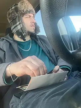 Snapshot of joeycbigcock chatting on March 2025 06:43:01 PM joeycbigcock online show from March 2025 06:43:01 PM