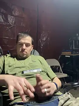 Snapshot of joeycbigcock chatting on March 2025 12:10:02 AM joeycbigcock online show from March 2025 12:10:02 AM