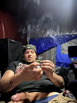 joeycbigcock online show from November 2025 09:03:02 PM