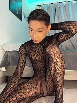 Snapshot of alejo_cute chatting on July 2026 01:58:01 PM alejo cute online show from July 2026 01:58:01 PM