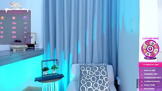 Lucyortiz  online show from December 2024 10:22:01 PM