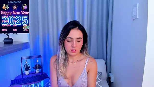 Lucyortiz  online show from January 2025 12:53:01 PM