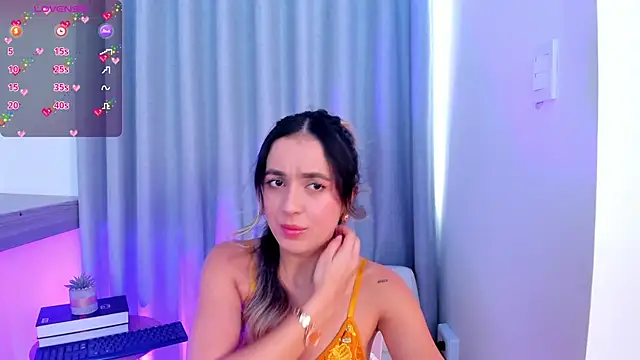 Lucyortiz  online show from March 2025 06:30:01 PM