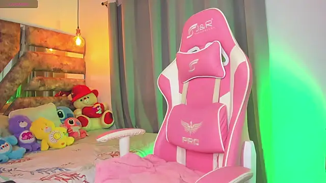 Mia coxx1 online show from January 2025 10:12:02 AM