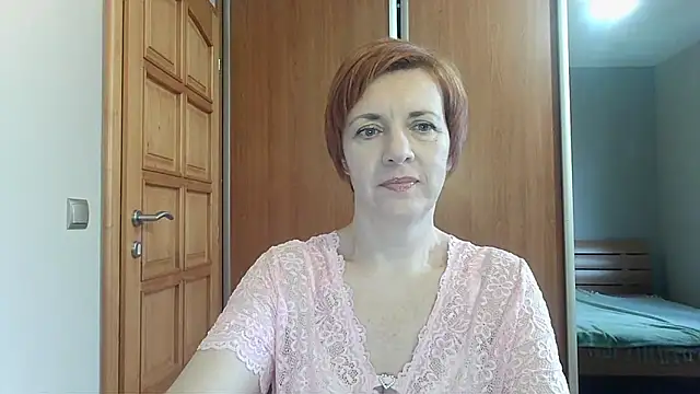 LoraLoraMay online show from February 2026 01:26:01 PM