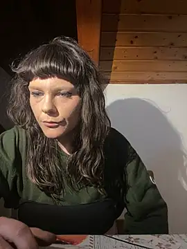 OniricFemme online show from March 2025 11:42:01 PM