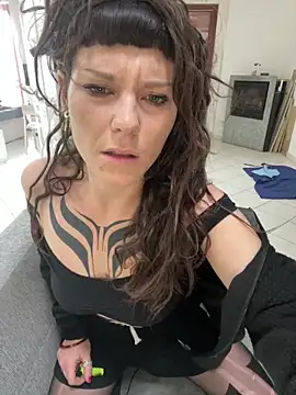 OniricFemme online show from November 2025 09:22:02 AM