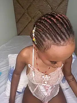 Snapshot of Star_Light2 chatting on December 2024 11:29:01 AM Star Light2 online show from December 2024 11:29:01 AM