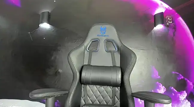 Snapshot of Lau_Beauty chatting on December 2024 05:46:01 PM Lau Beauty online show from December 2024 05:46:01 PM