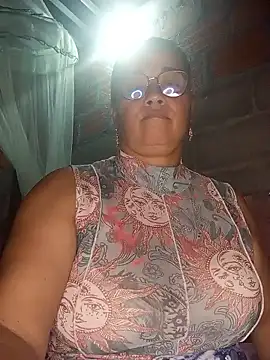 Snapshot of natally_ross21 chatting on January 2026 04:17:02 AM natally ross21 online show from January 2026 04:17:02 AM